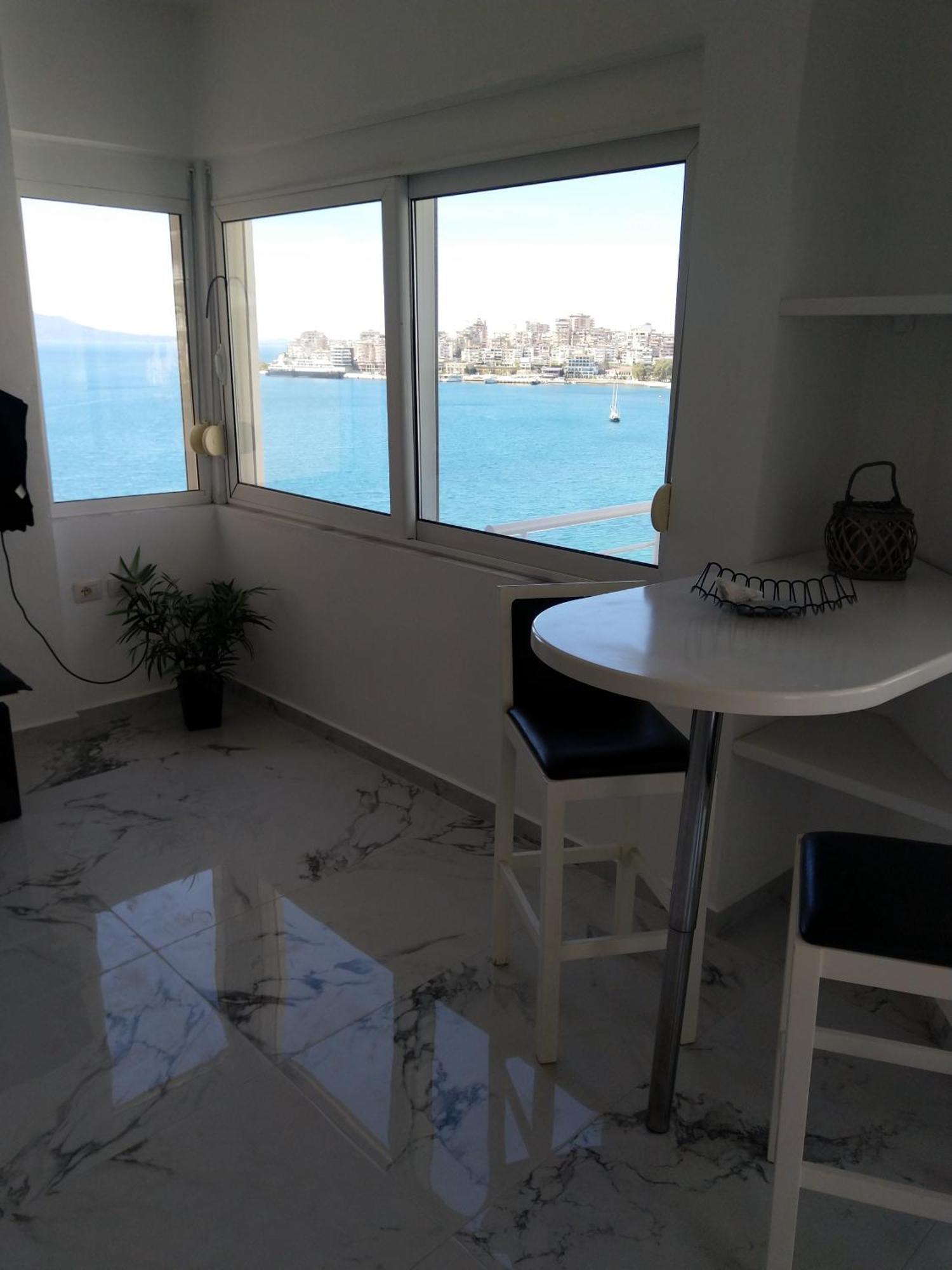 Amazing Sea City View Apartment Sarandë Eksteriør billede